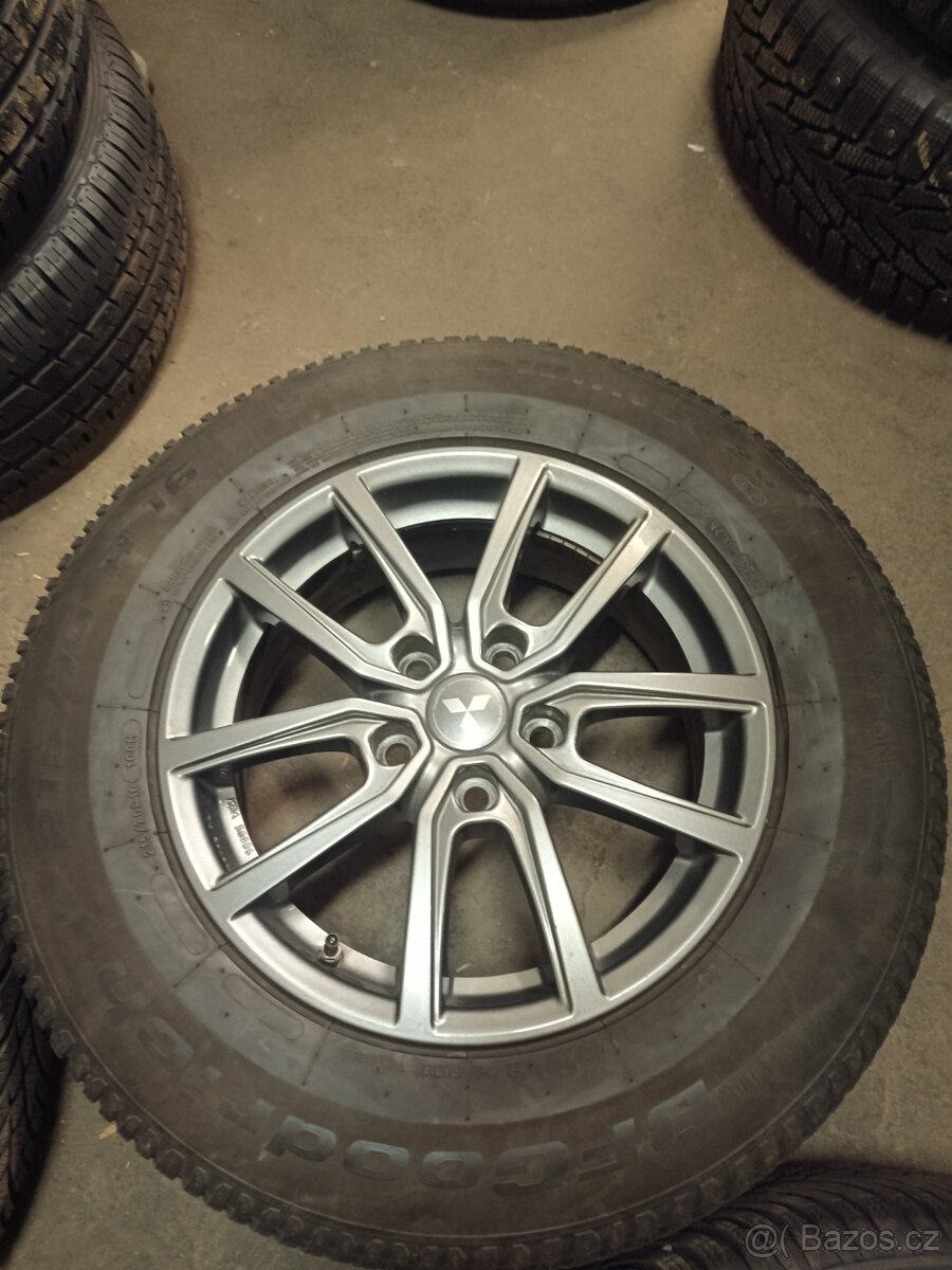 Mitsubishi asx - 3