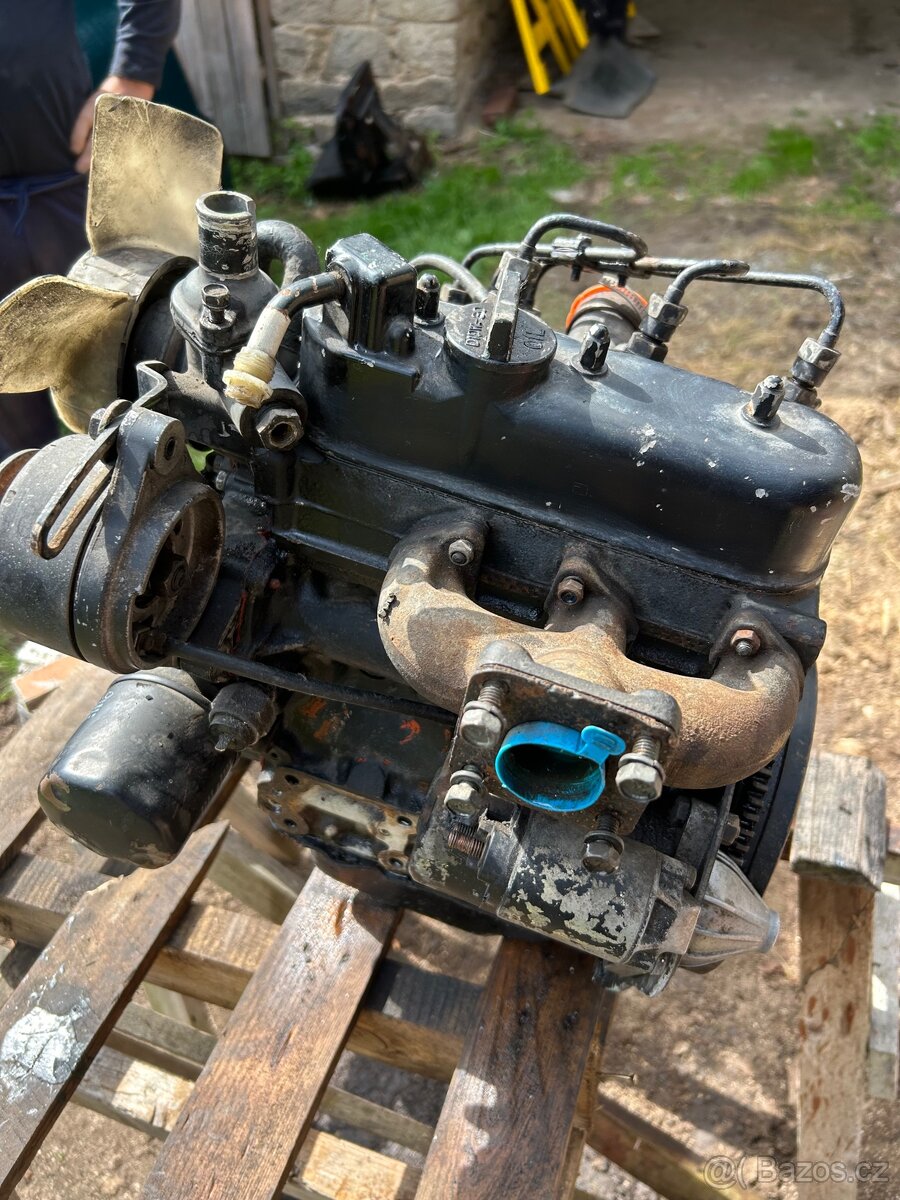 Prodám Kubota motor - 3