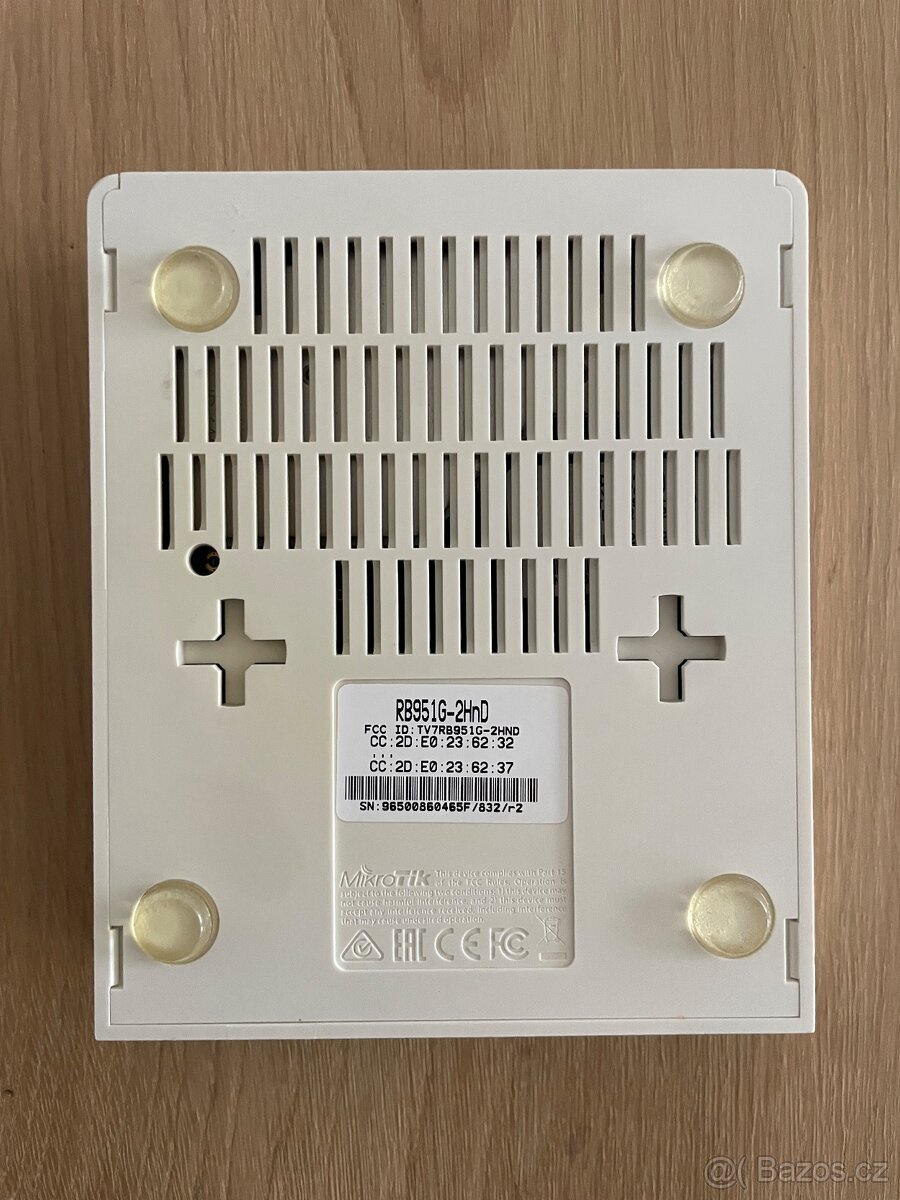 MikroTik RouterBoard 951G 2HnD - 3