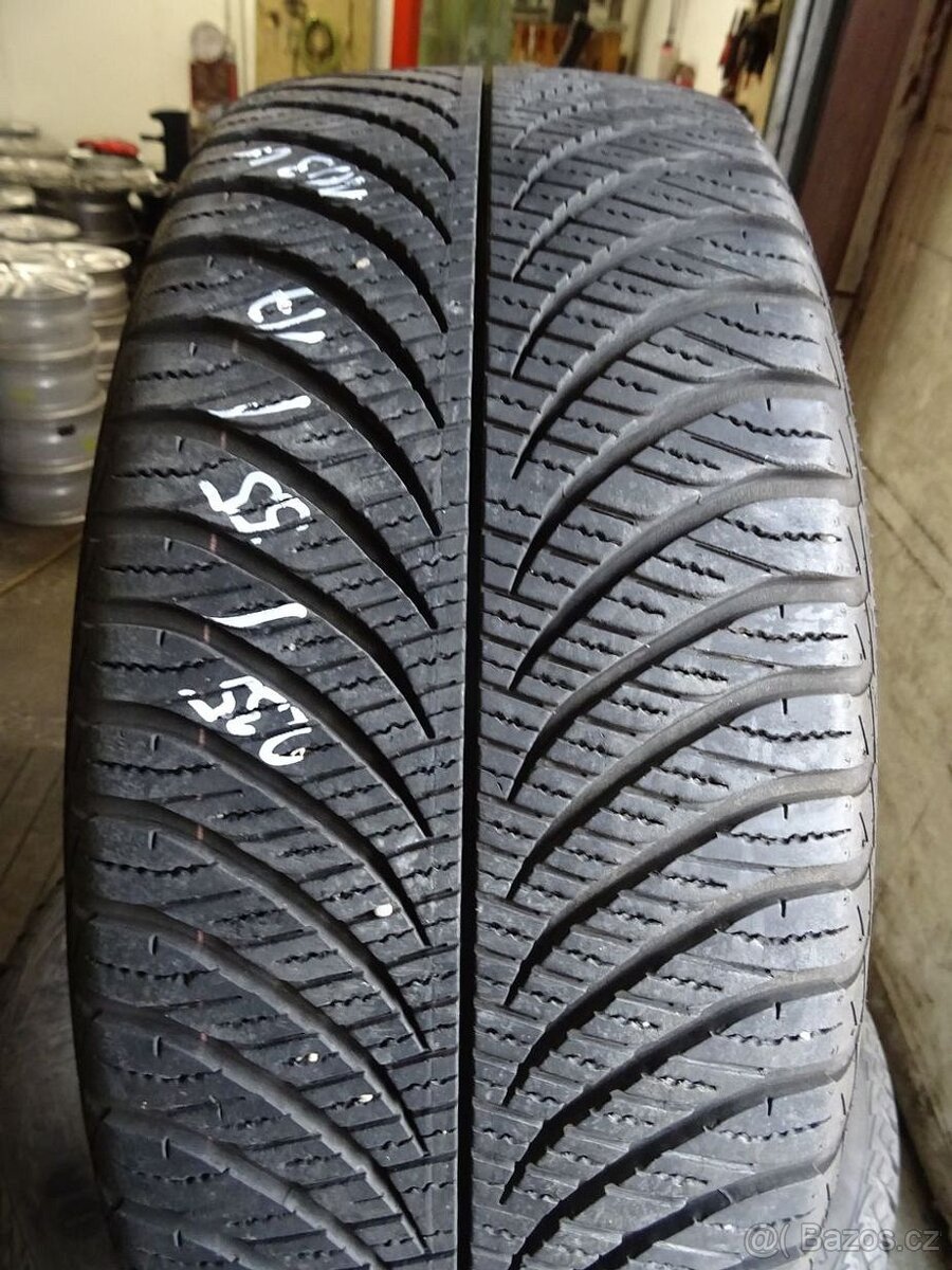 Celoroční pneumatiky Goodyear, 235/55/17, 2 ks, 6,5 mm - 3