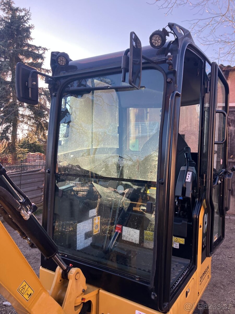 Prodám minibagr CAT 301.6 - 3