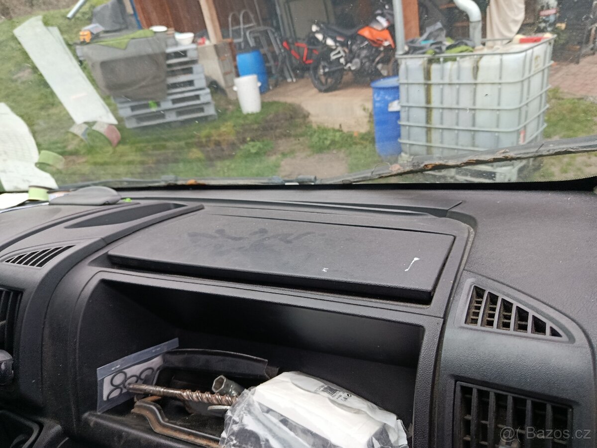 Peugeot boxer. 2,2 hdi 110 kW. Na ND - 3