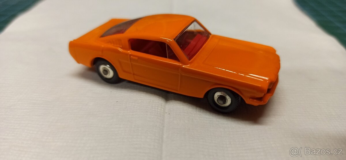 Matchbox Ford Mustang - 3