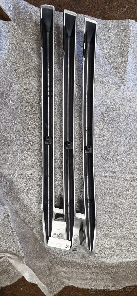 Prava mrizka predniho narazniku range rover l405 - 3