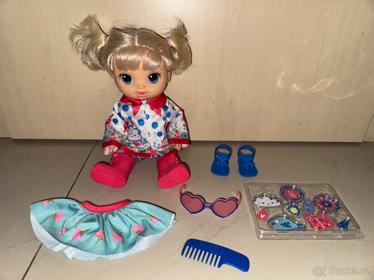 Převlékací panenka Baby Alive - 3
