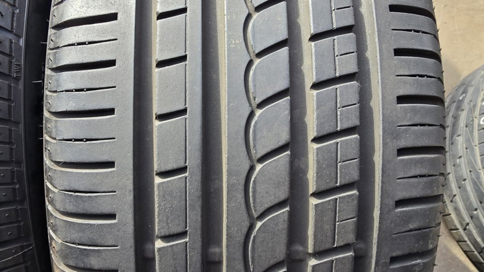 Letní pneu 225/40/18 Pirelli - 3