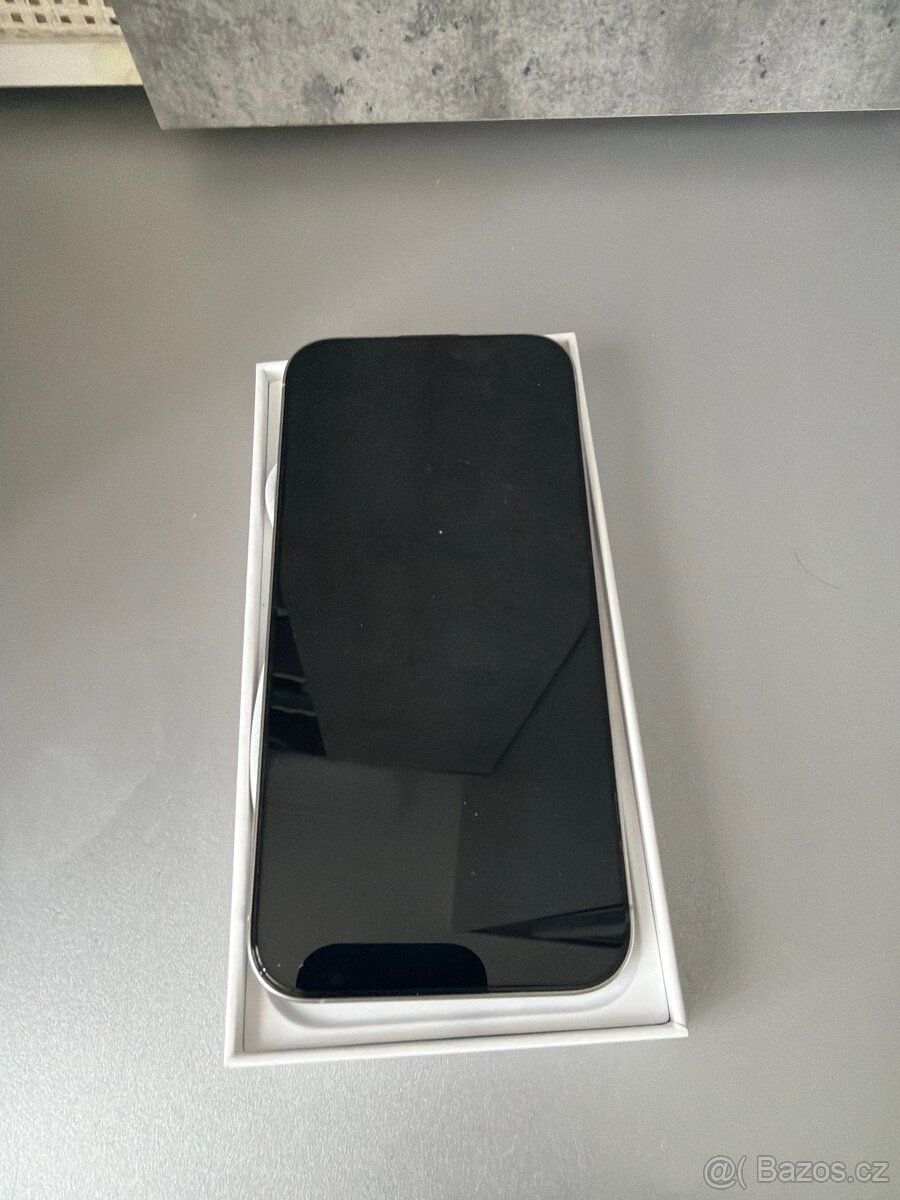 iPhone 16 Pro Max - 3