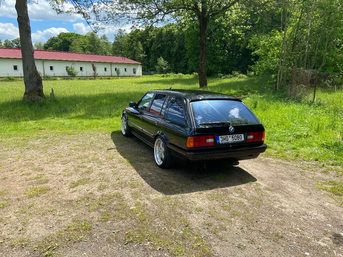 BMW e30 325i - 3