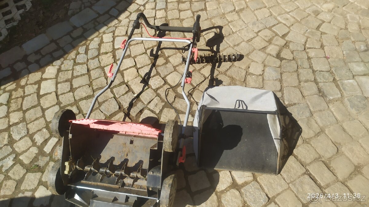 Vertikutátor HECHT 1848 - 3