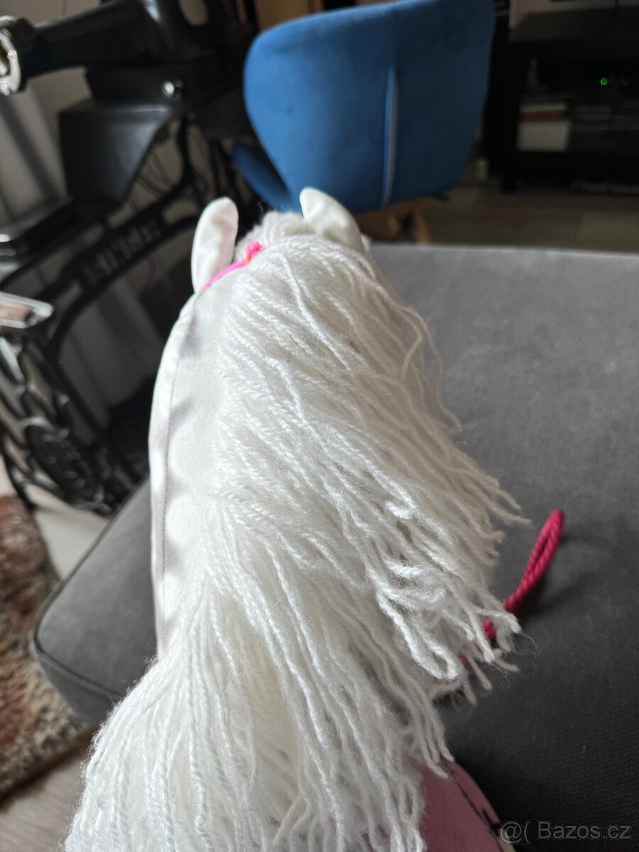Hobby horse - 3