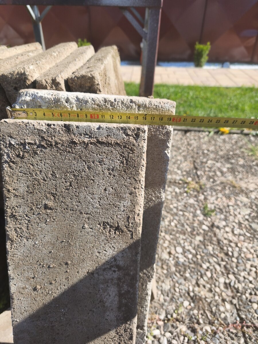 Obrubník 50x5 cm - 3