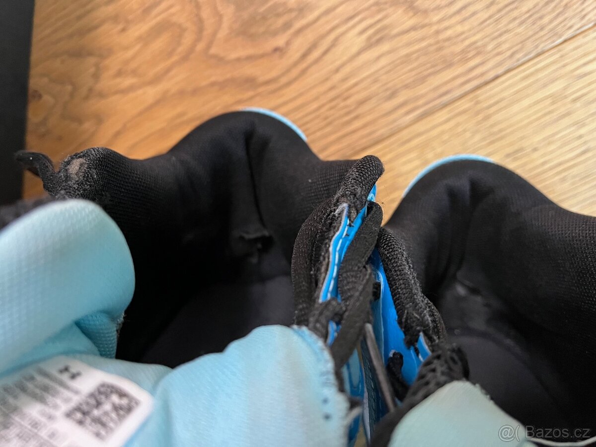 Basketbalové boty zn. Under Armour, vel. 39 - 3