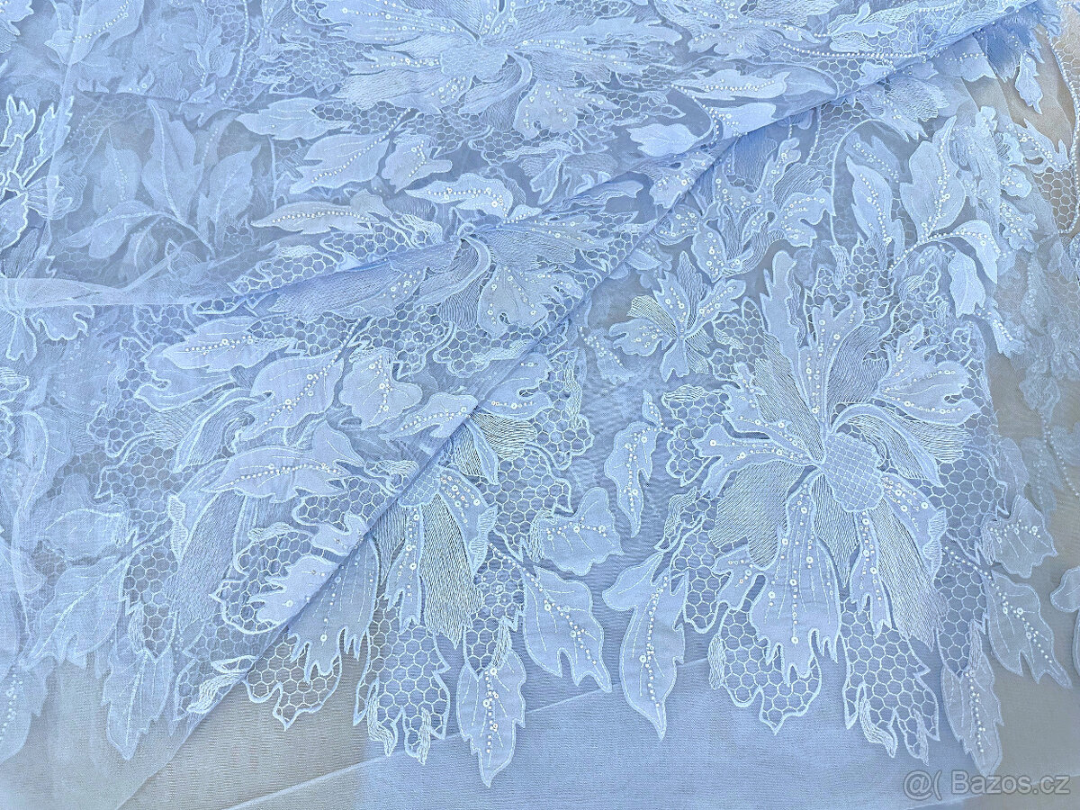 luxusní látka na plesové šaty krajka metráž vyšívaný tyl - 3