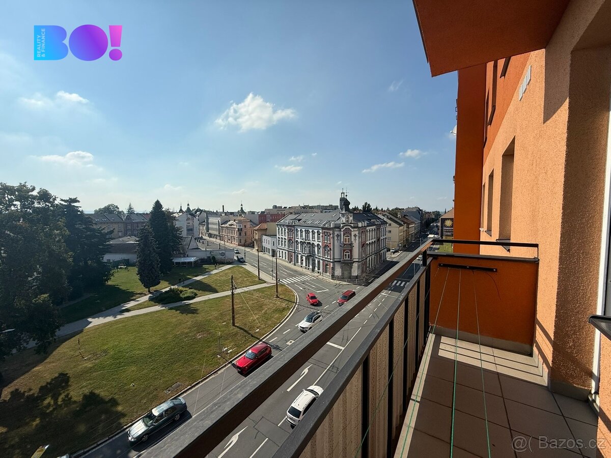 Prodej bytu 2+1, 49 m² v centrum Opavy s krásný výhledem na - 3