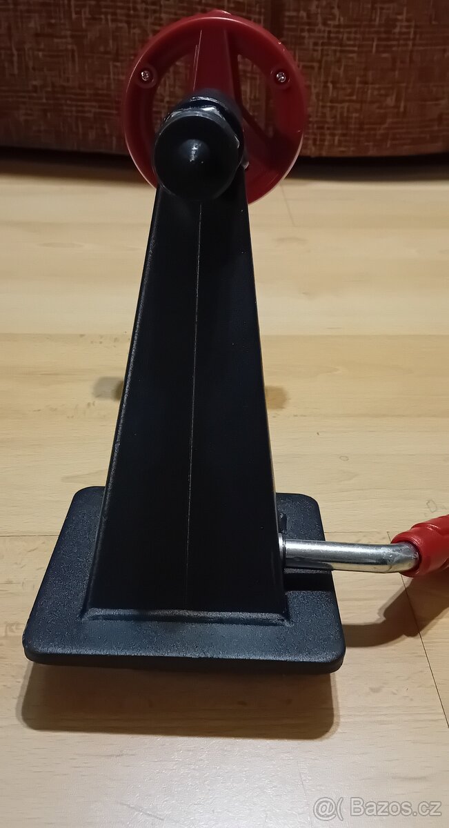 Prodám nové, nepoužité věci k soustruhu na dřevo - 3