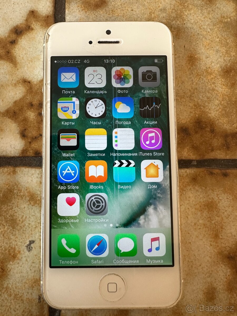 Sada 11 Starých Mobilních Telefonů - 3