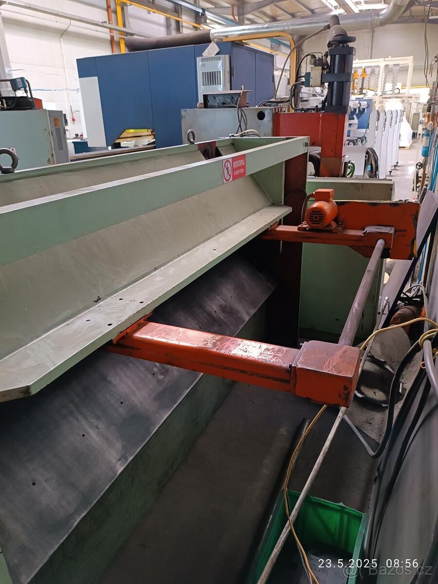 Tabulové nůžky PIESOK NTE 2000/2.5B - 3