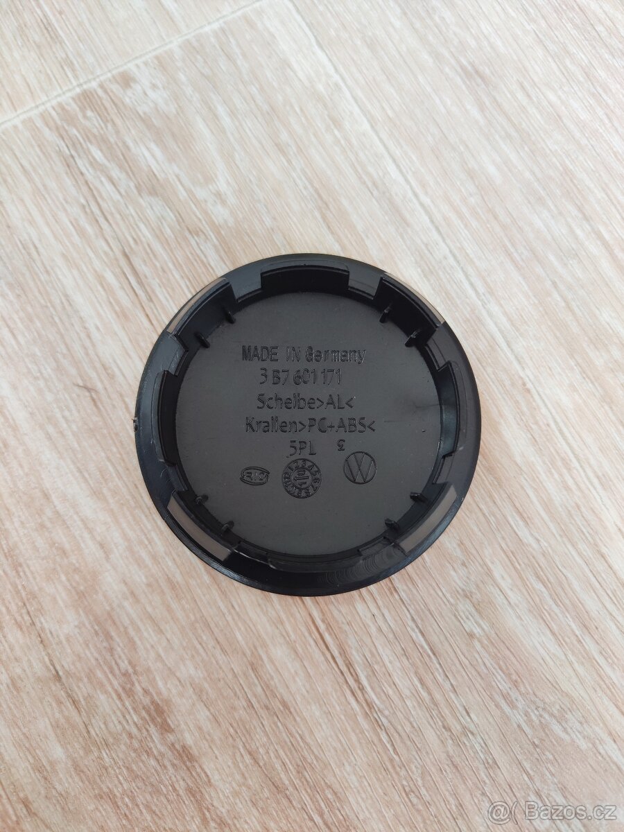 Středové krytky kol Volkswagen 65mm - 3