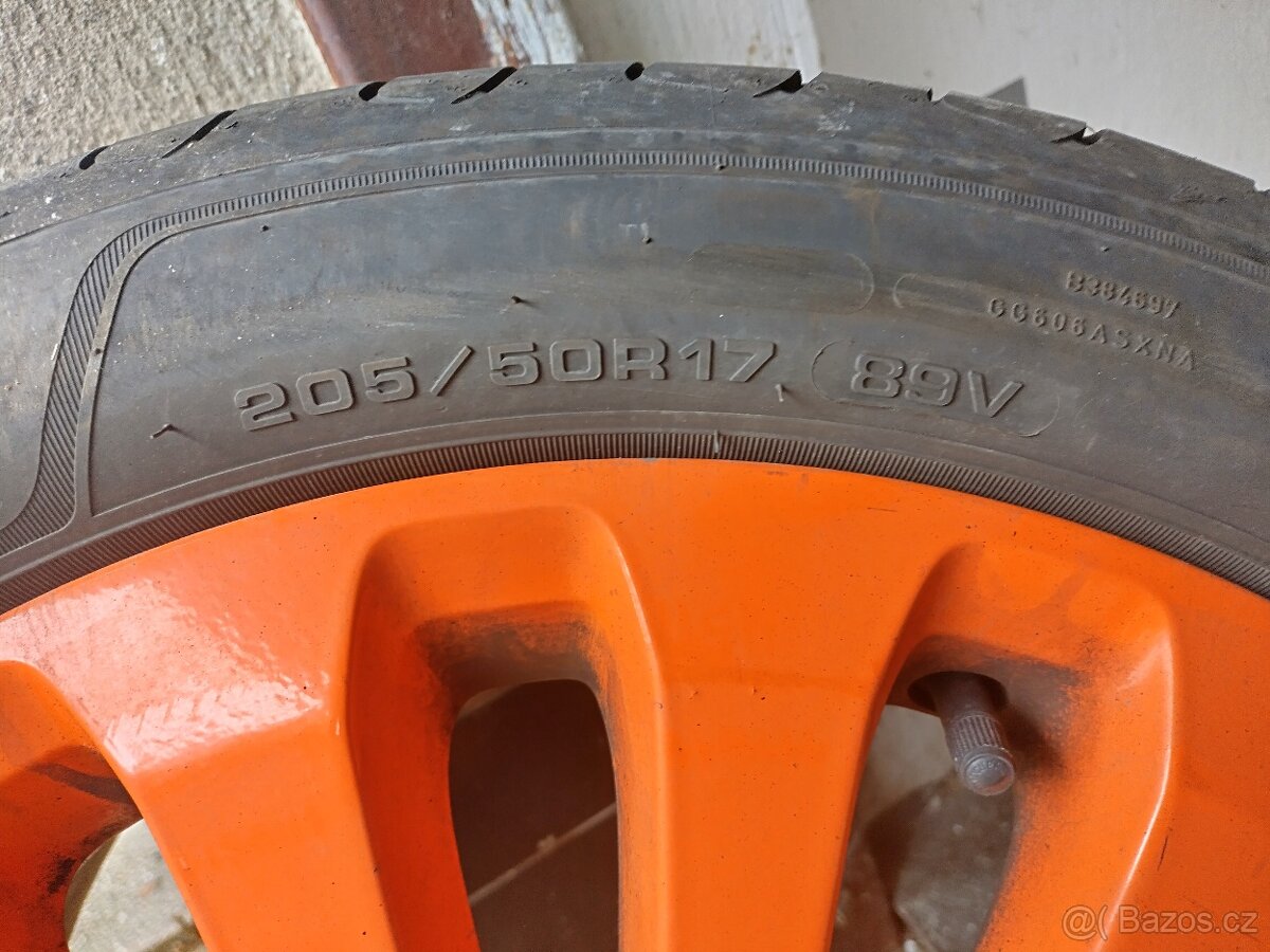 Litá kola 205/50/17 - 3
