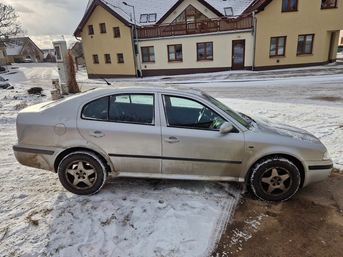 Škoda octavia 1,8 2V turbo rok. 2002 - 3