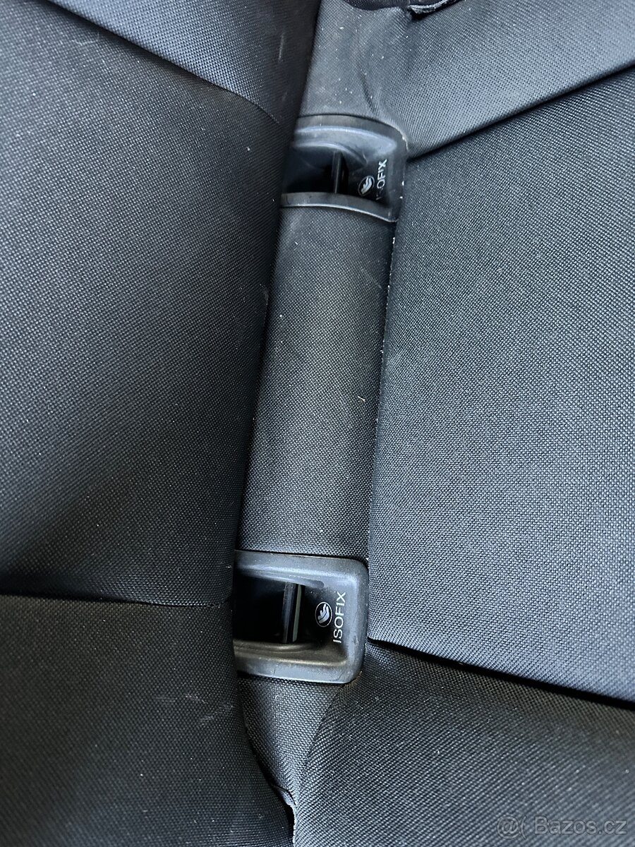 Mercedes Sprinter w907 - sedačka s opěrkami + Isofix - 3