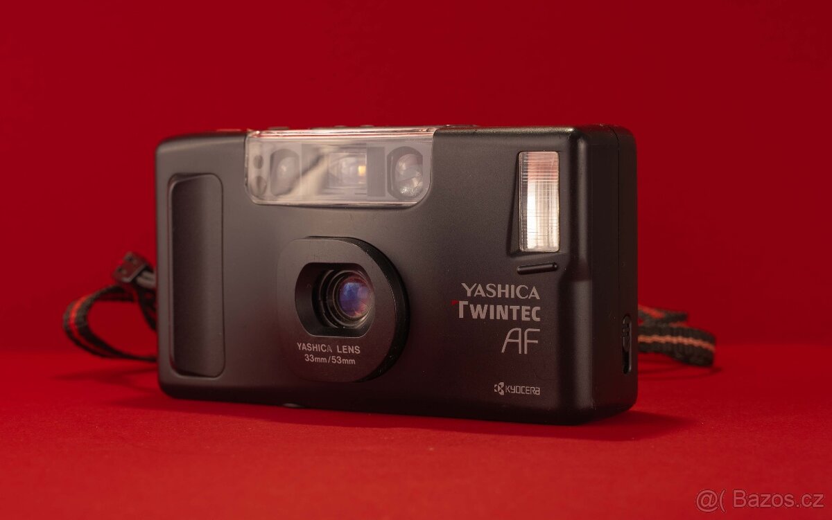 Yashica Twintec AF - 3