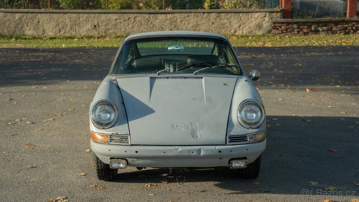 Porsche 912 z roku 1966 - 3