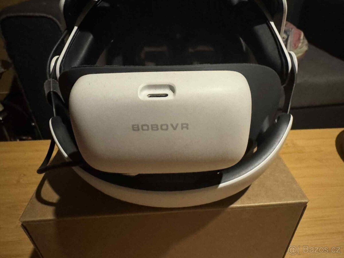 Meta Quest 3(REZERVOVÁNO DO 19.11.2025) - 3