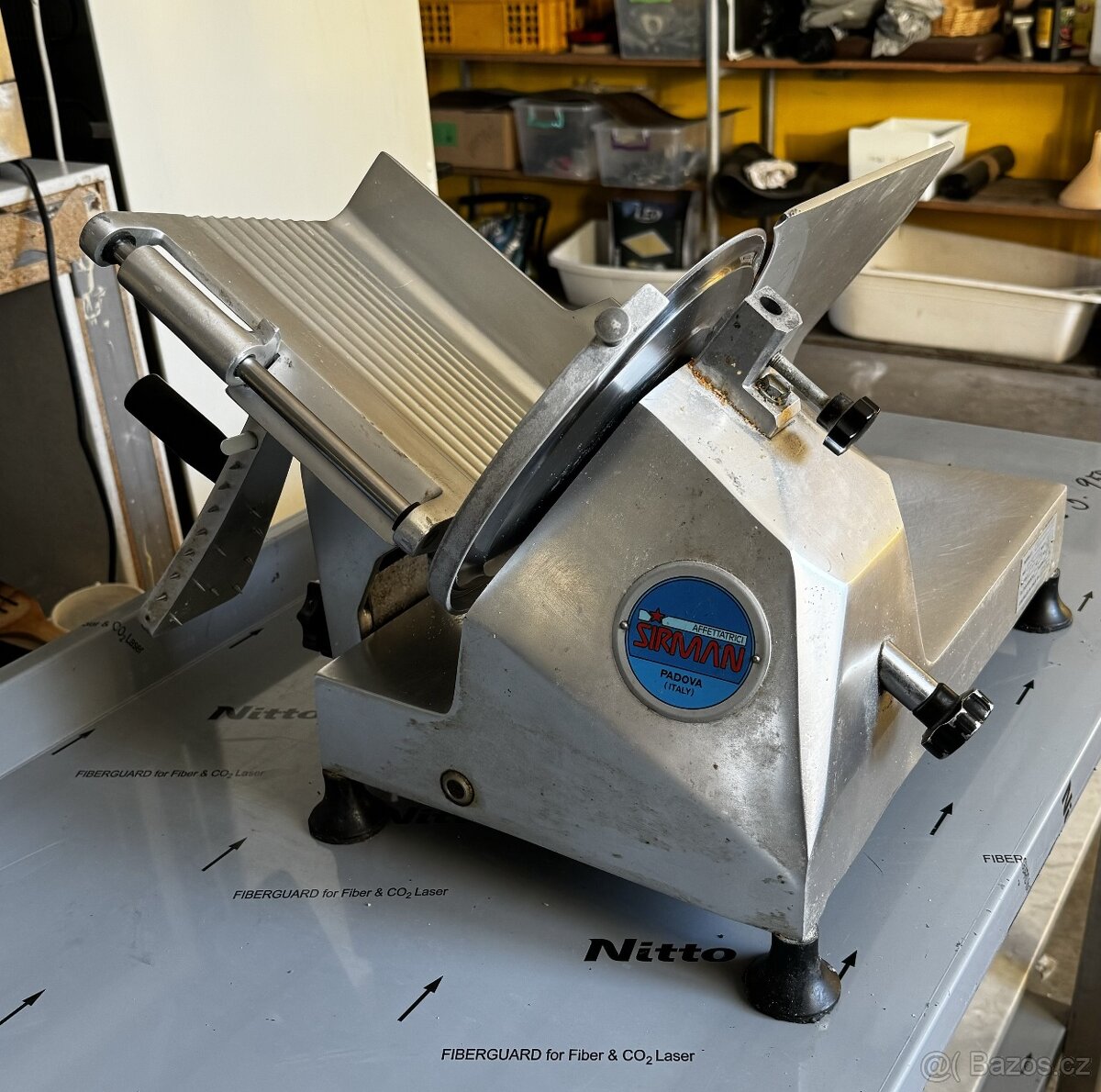 Nářezový stroj 250mm - 3