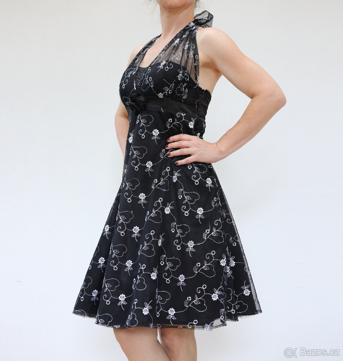 Černé vyšívané pin-up šaty vel.S - 3