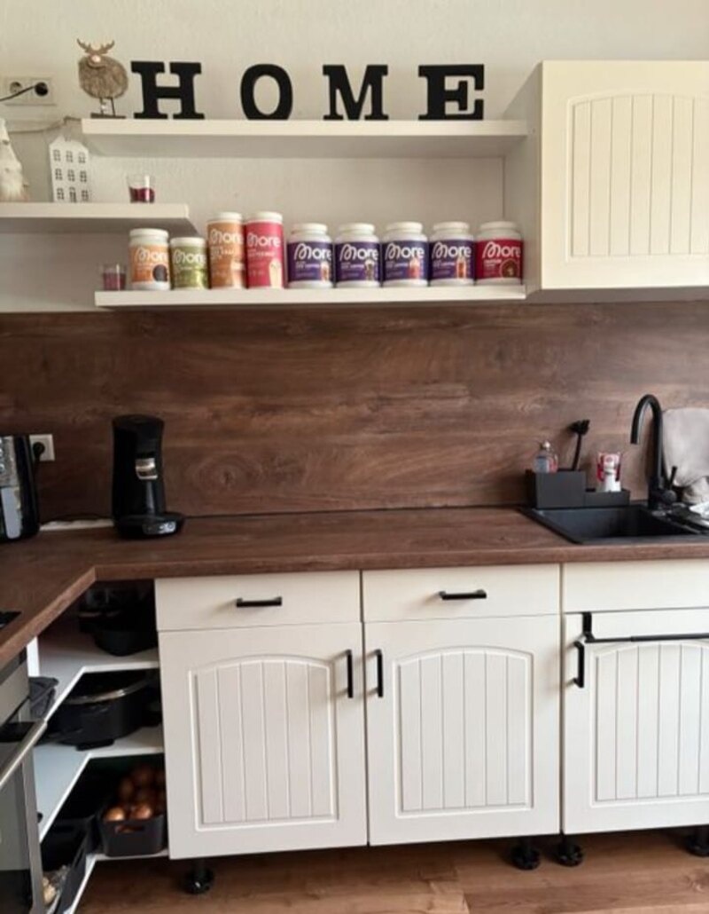 Moderní venkovská kuchyně se spotřebiči,5780 - 3