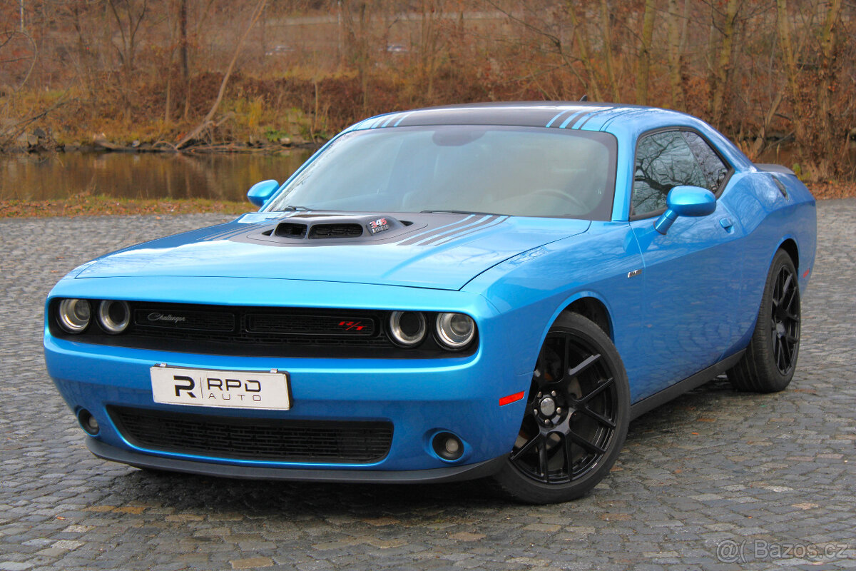 Dodge Challenger 5.7L HEMI V8 / SHAKER / 277 kW / Keyless - 3