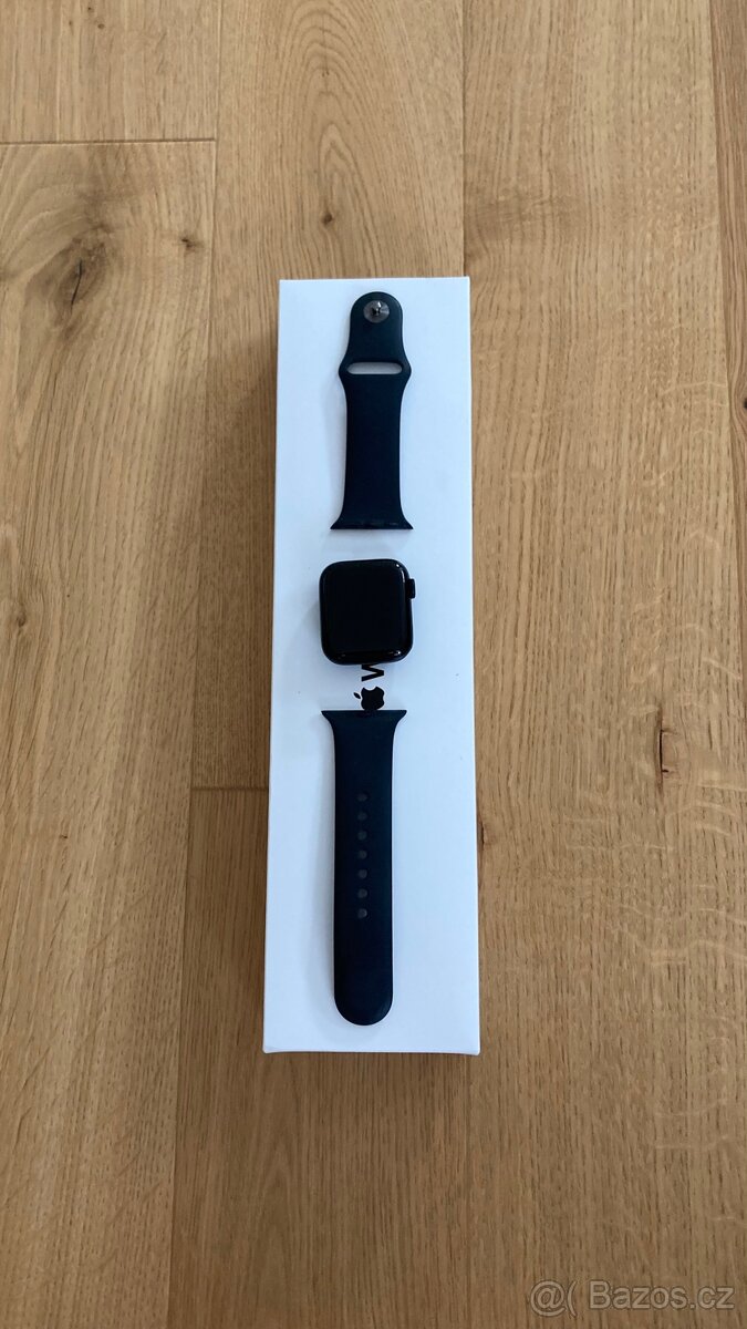 Apple Watch SE (2022) 40 mm Cellular - 3