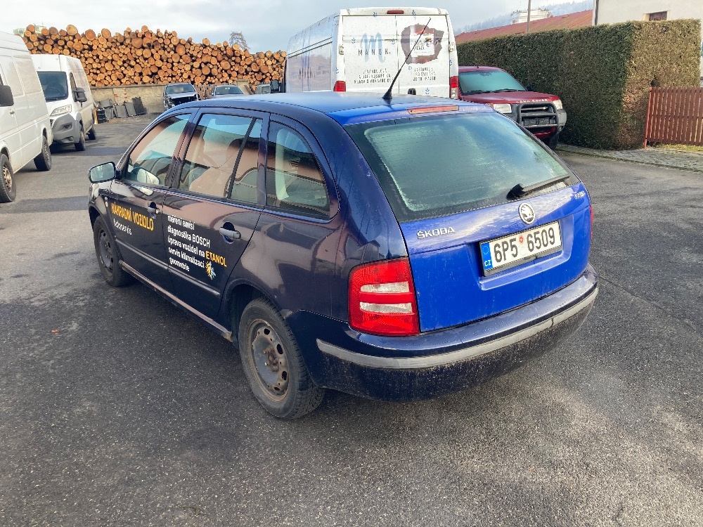 Prodám Škoda Fabia Kombi 1.9 TDI 74 Kw r. v. 2001 - 3