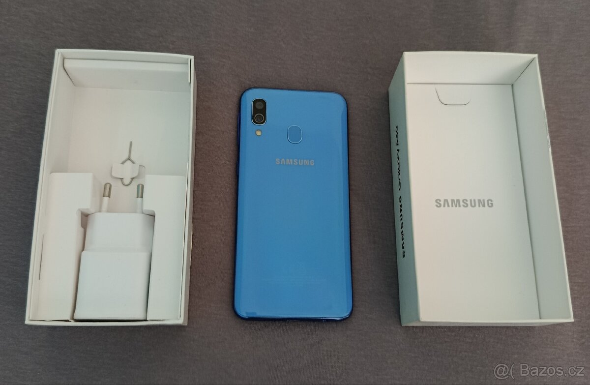 Samsung Galaxy A40 SM-A405FN/DS vše v popisku - 3