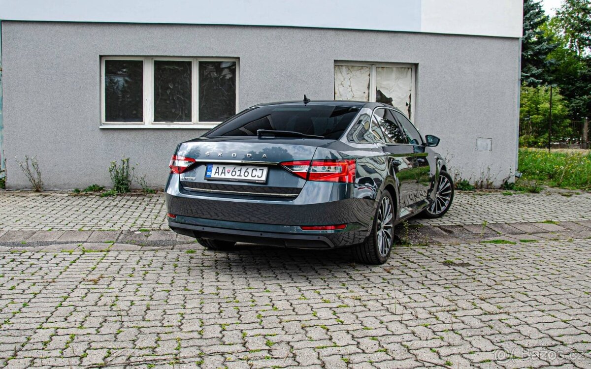 Škoda Superb 2.0 TDI SCR DSG - 3