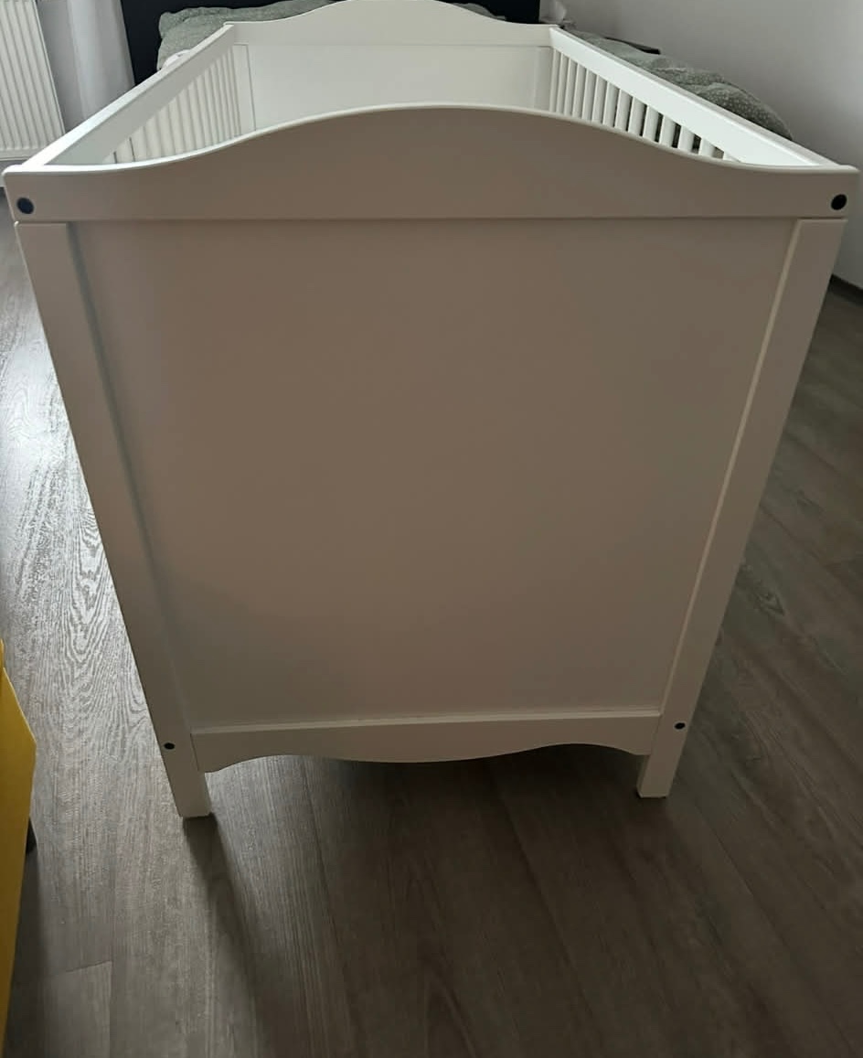 Dětská postýlka i s matraci - 3