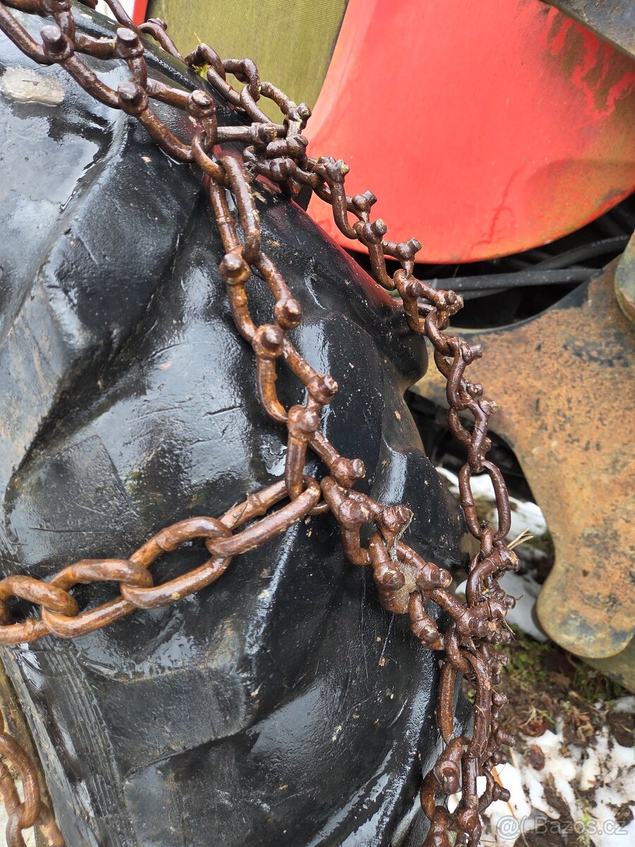 Prodám hrotové řetězy - 3