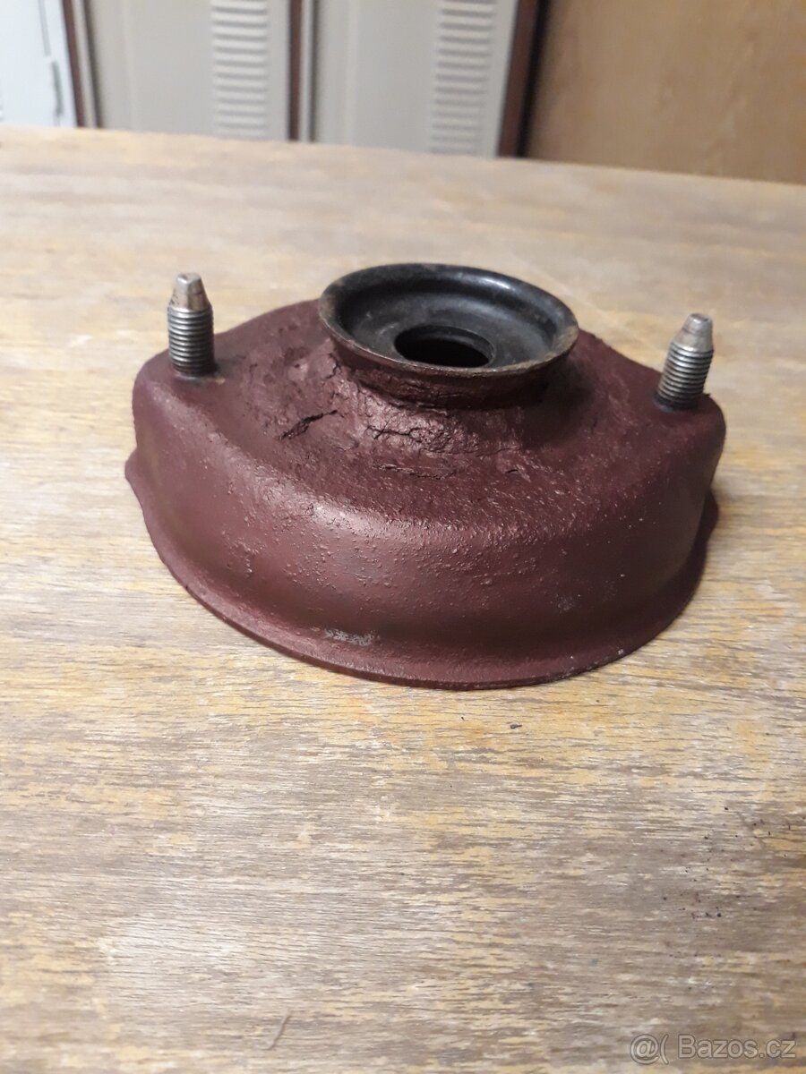 Prodej sedačky řidiče a poptávka misek tlumičů - 3