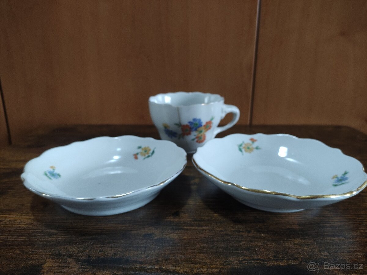 Starožitná porcelánová čajová sada - 3