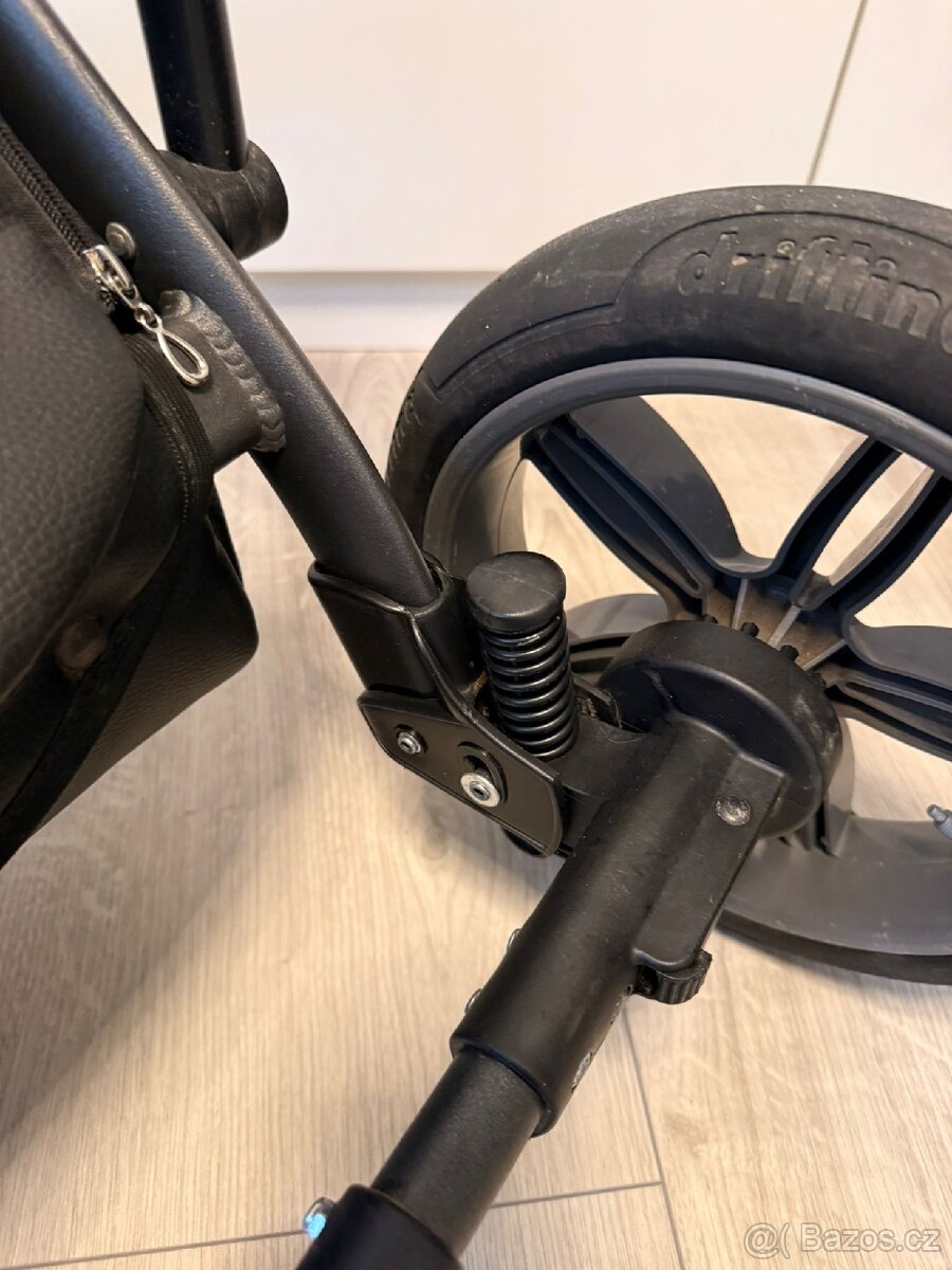 Kočárek Tudore Forester trojkombinace - 3