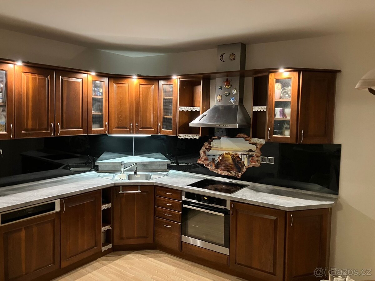 Prodám kuchyňskou linku – 210 × 280 cm - 3