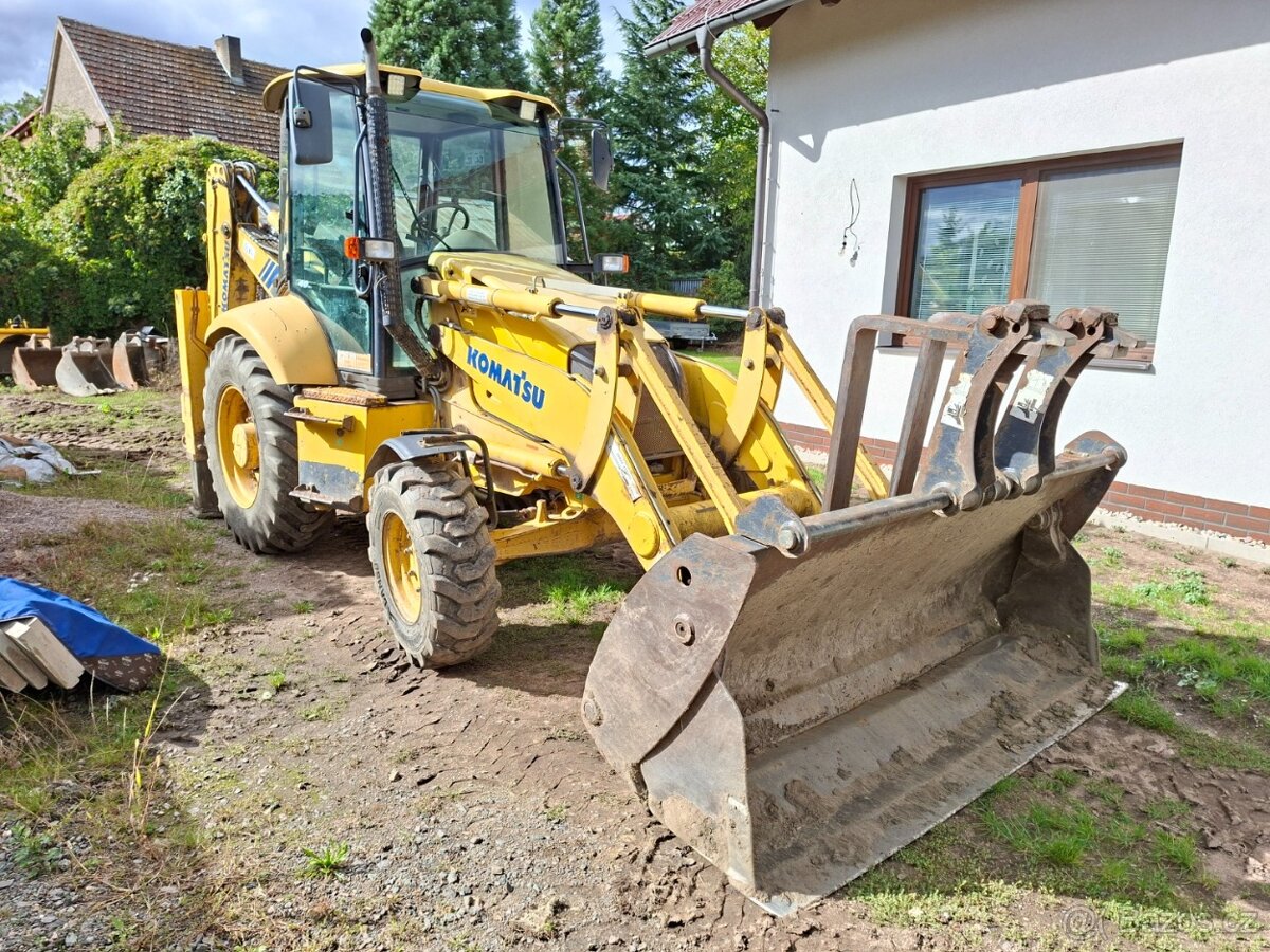 KOMATSU WB 93 R-2 4X4 - 3
