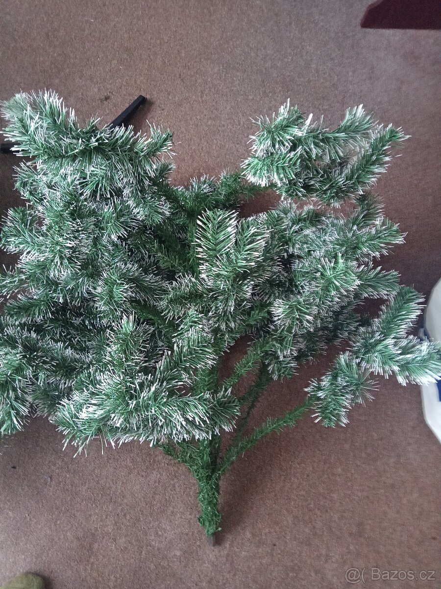vánoční stromek - 3