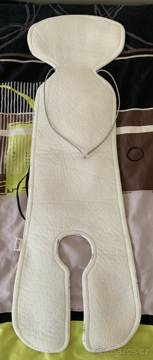 Vložka do autosedačky proti pocení, nová - 3