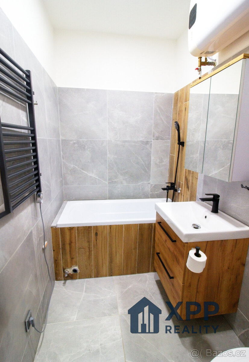 Prodej bytu 1+0, 22,74 m² - 3