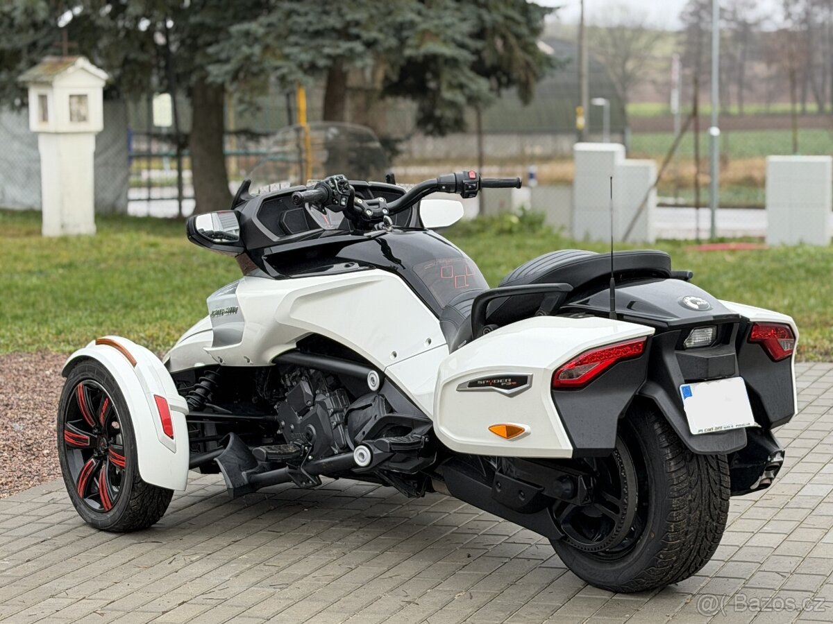 Can-am Spyder F3 T SE6 MY2016 - 3