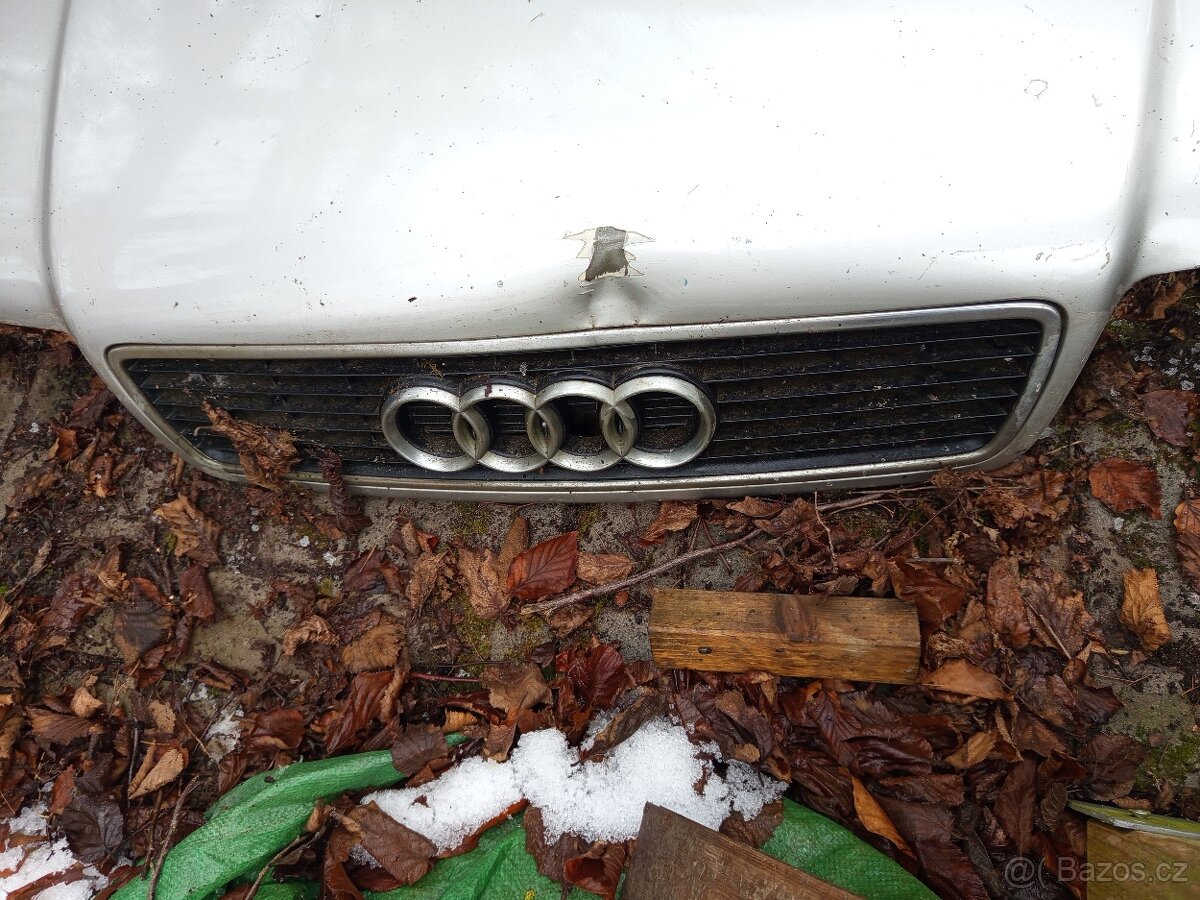 Audi 80 B4 kapota - 3