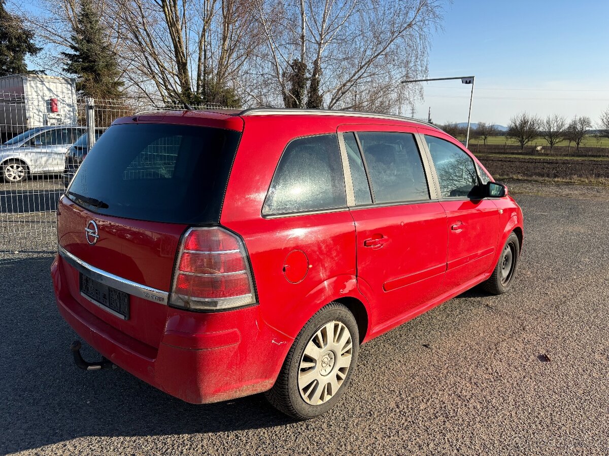Opel Zafira 1.9 tdi 110kw , automat , 7-míst - 3