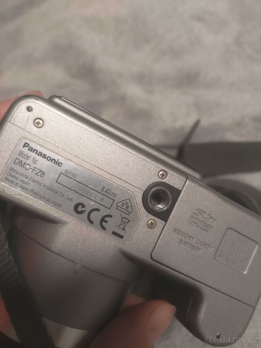 Panasonic DMC - FZ8 - 3